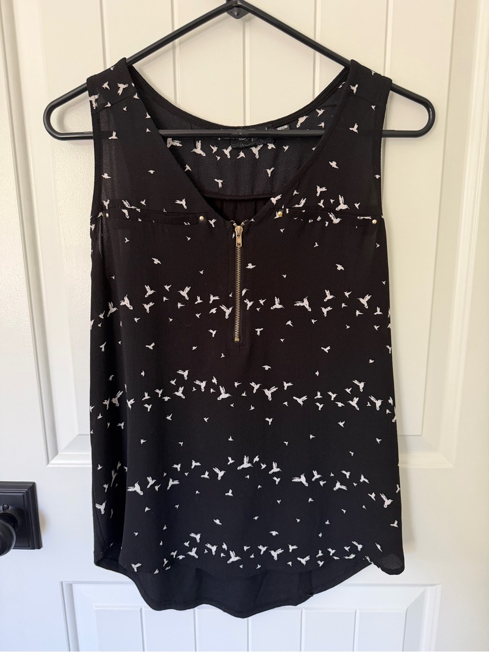 Women’s Small Bird Pattern White and Black Tanktop